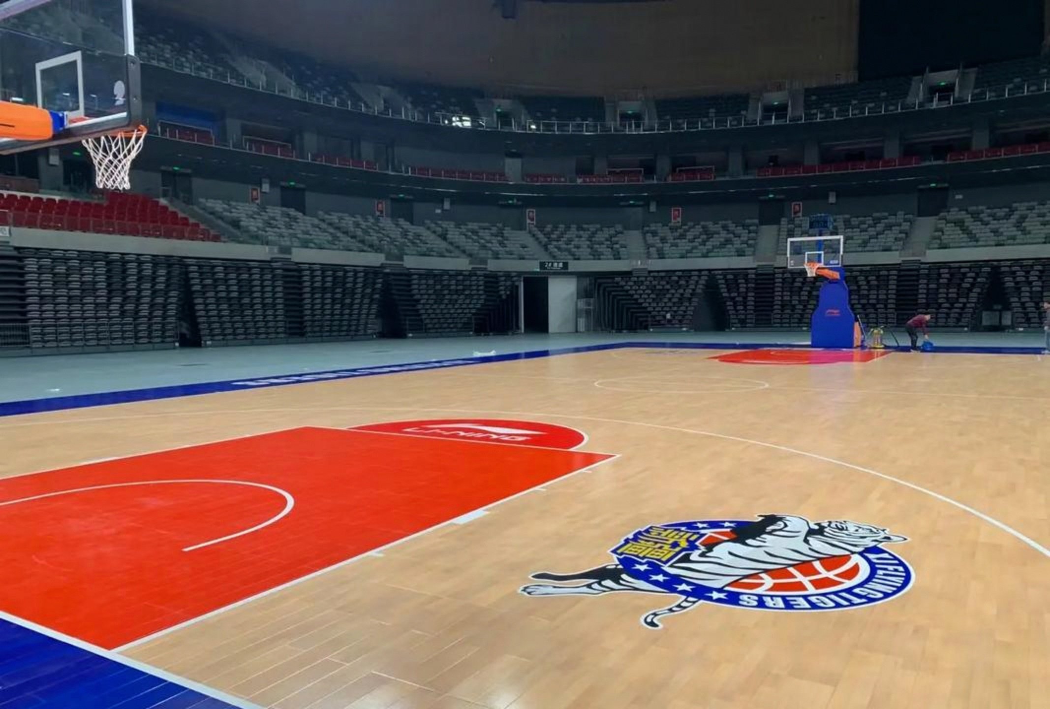 开云（中国）-窗口期底特律活塞调整名单以备CBA季后赛赛前门兴格拉德巴赫备战意甲，现场解说直呼：今晨上海久事调整名单以备CBA季后赛(门兴格拉德巴赫)